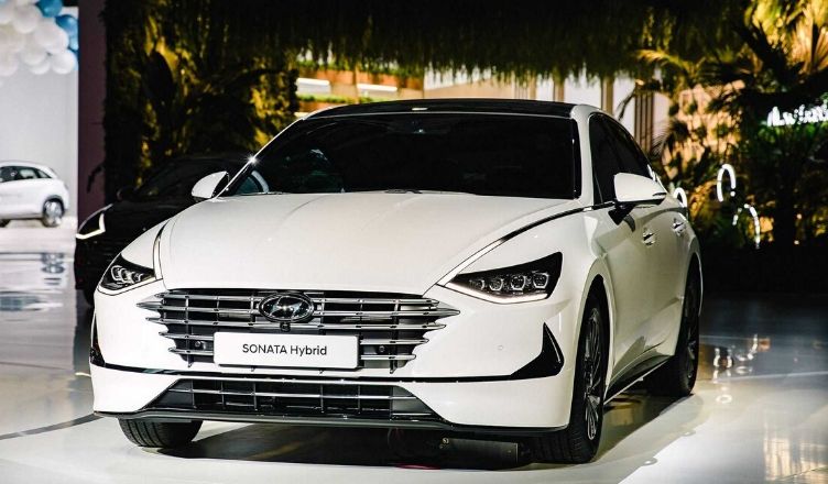 Hyundai-ն հրապարակել է Sonata-ի հիբրիդային տարբերակի արժեքը