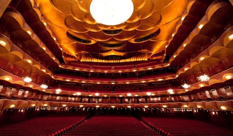 Նյու-Յորքի Մետրոպոլիտեն-Oպերան հրաժարվել է աշնանային սեզոնից