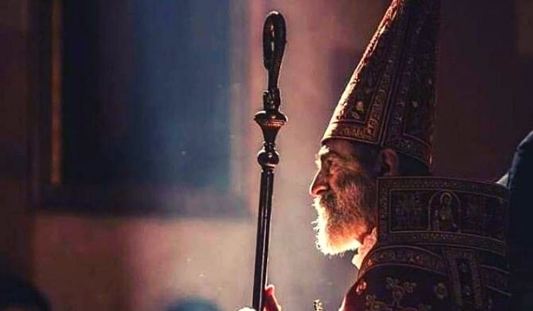 Եղեք ամուր, զորեղ, խոհեմ ու խիզախ. Պարգև Սրբազանը հայ ժողովրդին միասնության կոչ է արել