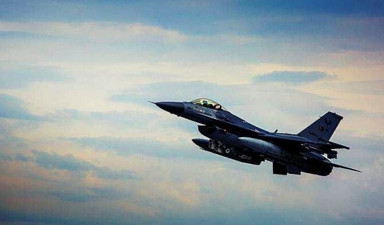 Թուրքիայի F-16 կործանիչը ՀՀ օդային տարածքում խոցել է հայկական ռազմաօդային ուժերի ՍՈւ-25 գրոհիչը