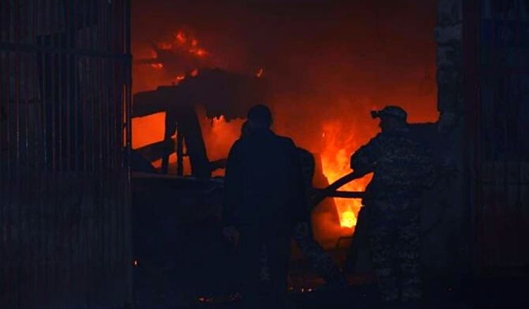 Ադրբեջանը կրկին թիրախավորել է քաղաքացիական օբյեկտներ. գիշերը Մարտակերտում այրվել է բնակարան