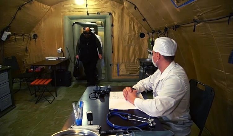 ՌԴ ՊՆ ռազմական բժիշկները բուժօգնություն են ցուցաբերում նաև Ստեփանակերտի քաղաքացիական բնակչությանը