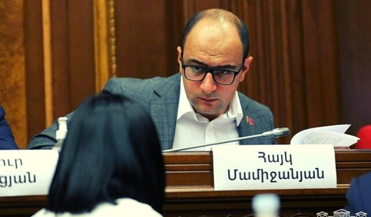 «Պատիվ ունեմն» ու «Հայաստանն» առաջարկում են ստեղծել Արցախի հարցերով մշտական հանձնաժողով